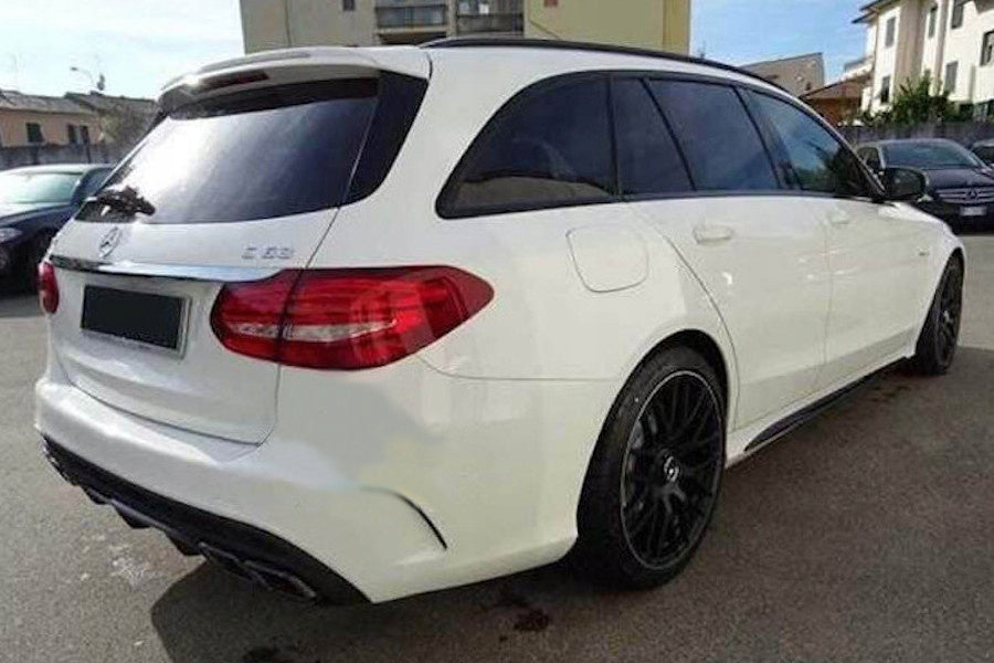 Aileron noir brillant pour Mercedes Classe C S205 Break (2014-2021)